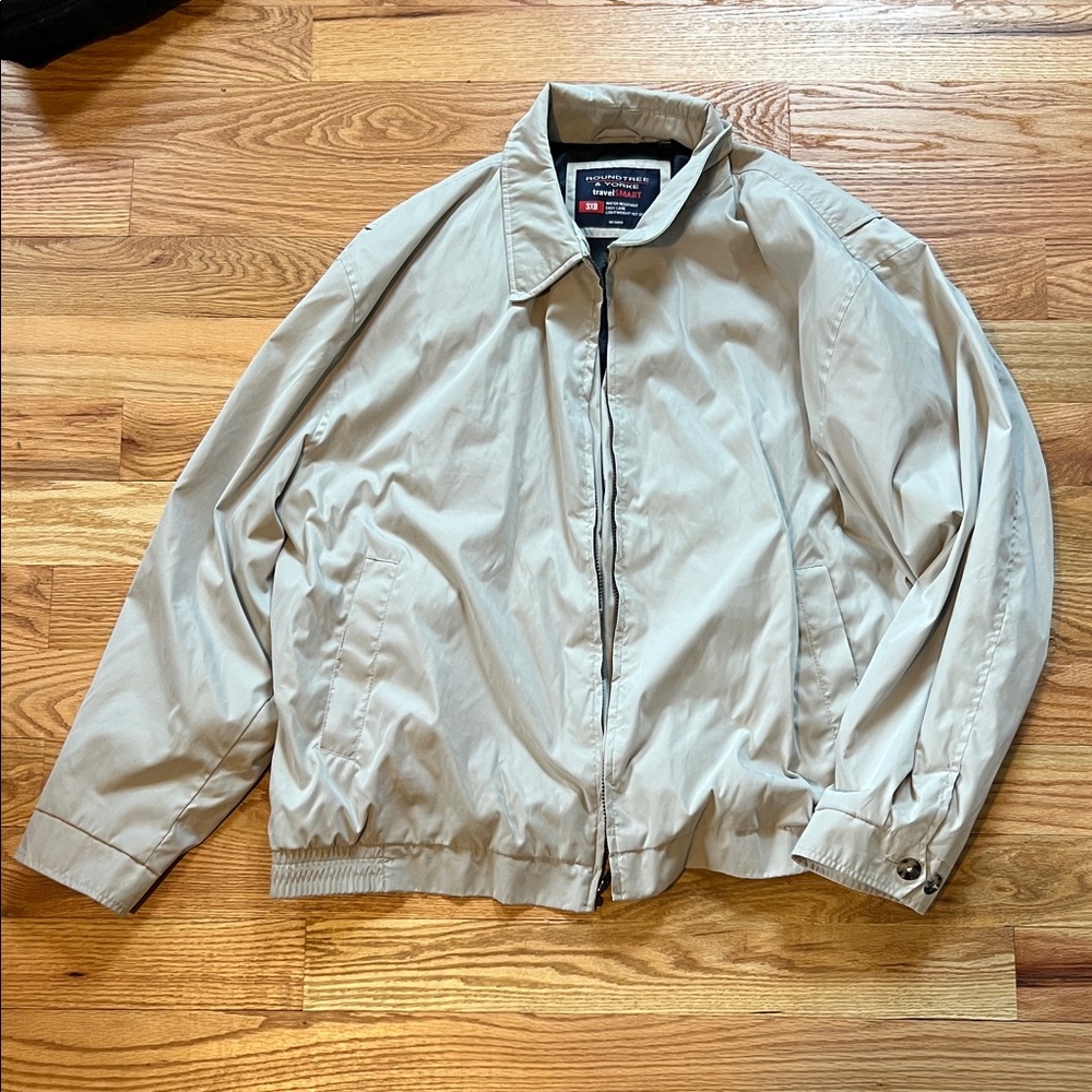 Roundtree & Yorke Light Tan Jacket